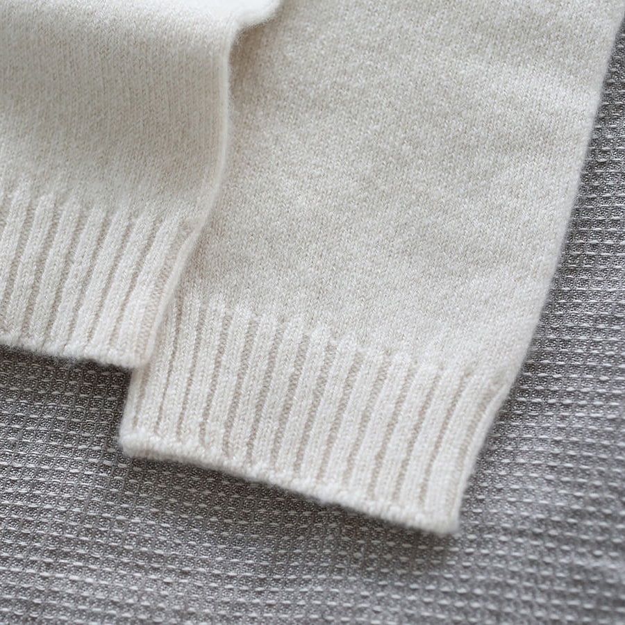 Cashmere knit jersey leg warmers