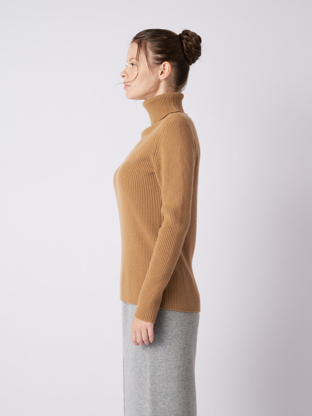 羊绒罗纹针织高领毛衣