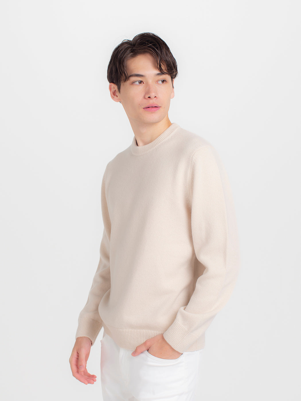 Pull col rond en cachemire jauge 7