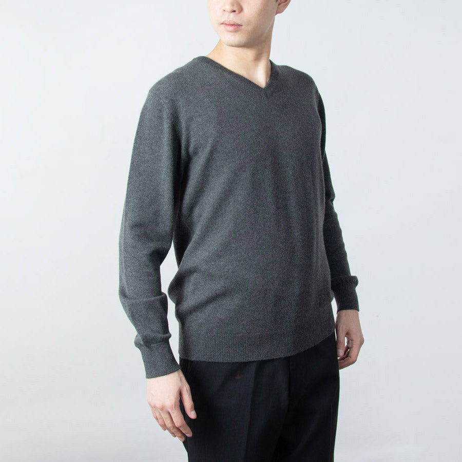 Personalized custom order of men's Japanese luxury baby cashmere knit v-neck sweater