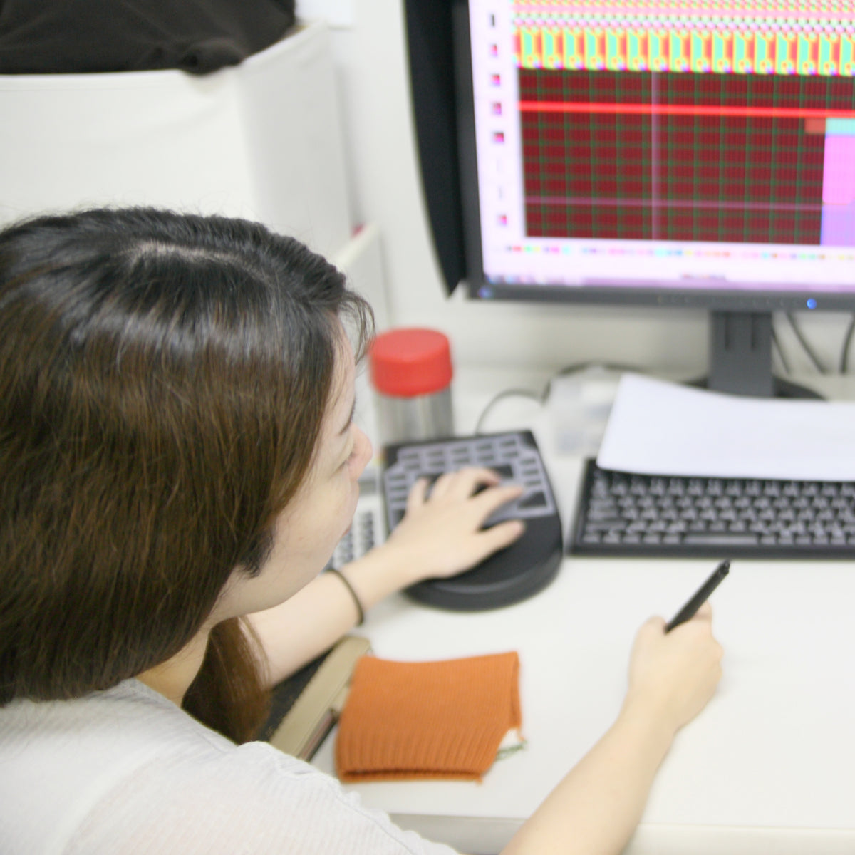 [A story about making cashmere knitwear] Programming
