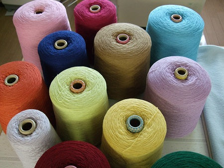 <!--⑲【カシミヤの深い色の秘密】絶妙なブレンドにあり-->The Secret of Cashmere's Deep Color It is in the exquisite blending