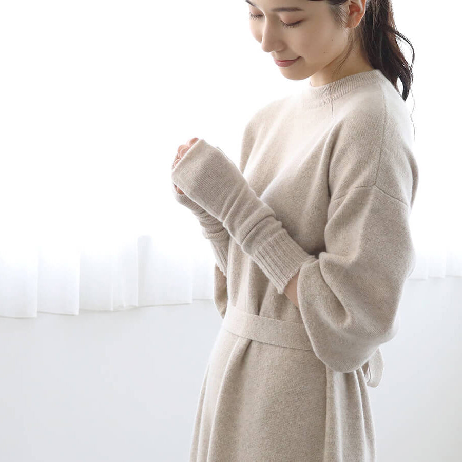 Cashmere knit hand warmers