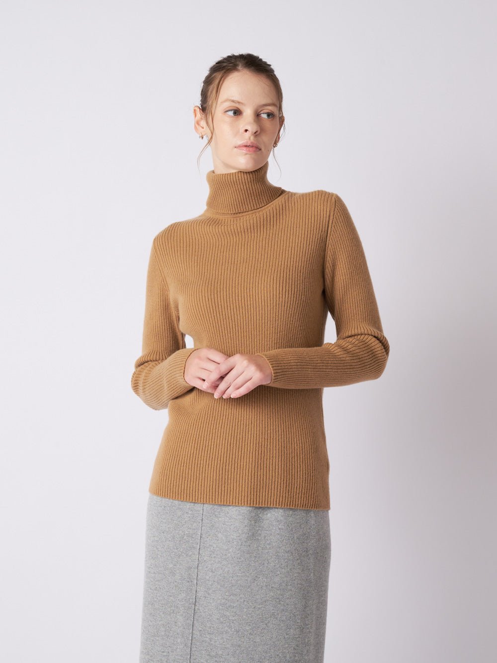 Cashmere rib knit turtleneck sweater