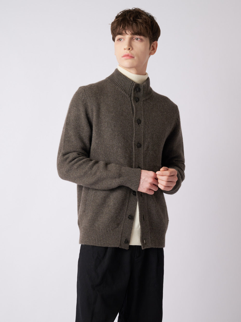 Cashmere high-necked jacket