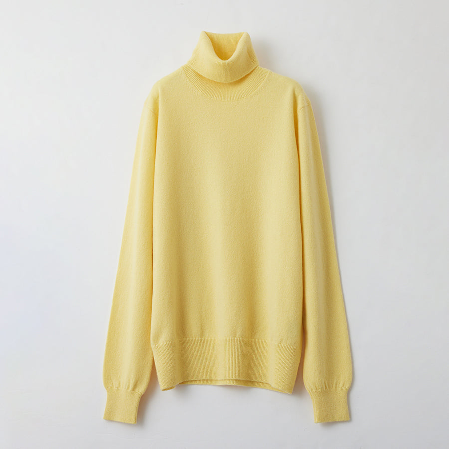 Personalized custom order of women's Japanese luxury cashmere knit turtleneck sweater