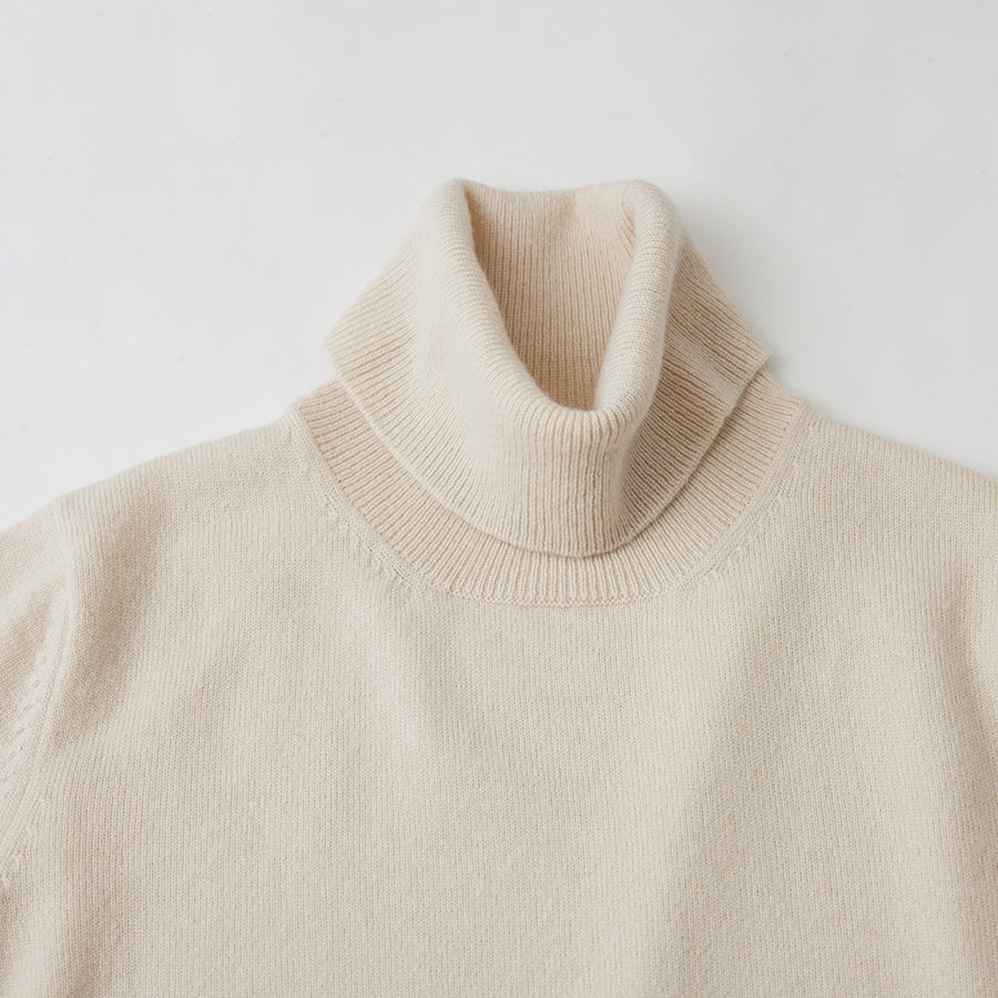 Personalized custom order of women's Japanese luxury cashmere knit turtleneck sweater