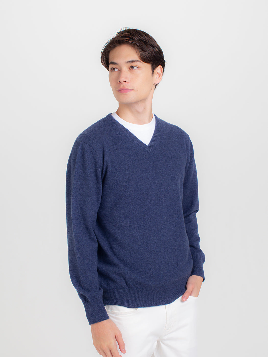 Cashmere v-neck sweater