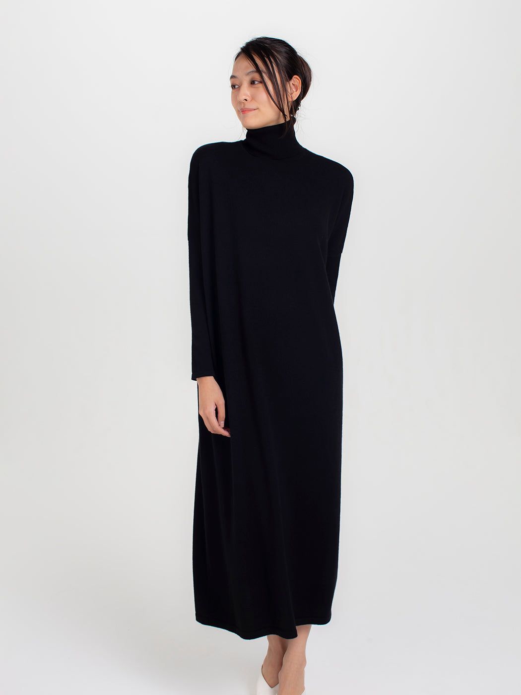 Cashmere relax turtleneck long dress