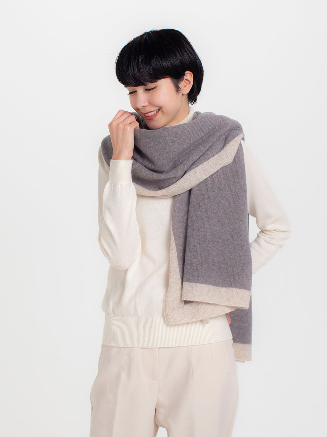 Large cashmere knit frame-color angel's shawl (200cm × 78cm)