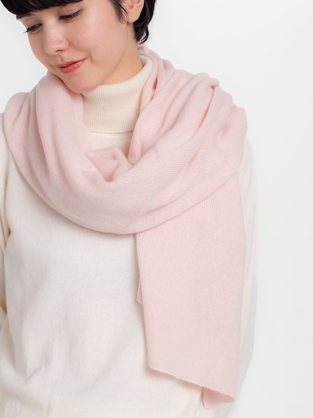 Large cashmere knit angel's shawl (200cm × 78cm)