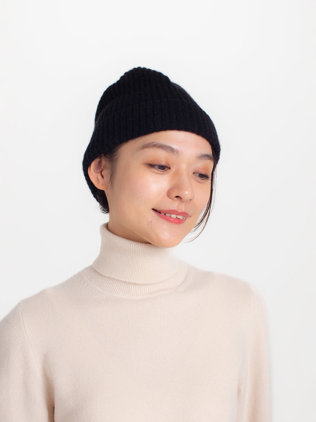 Cashmere knit fullcardigan beanie