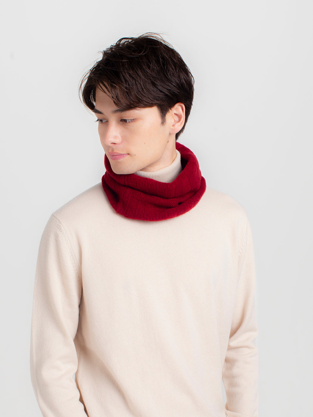 Cashmere knit wide ribbed neck warmer