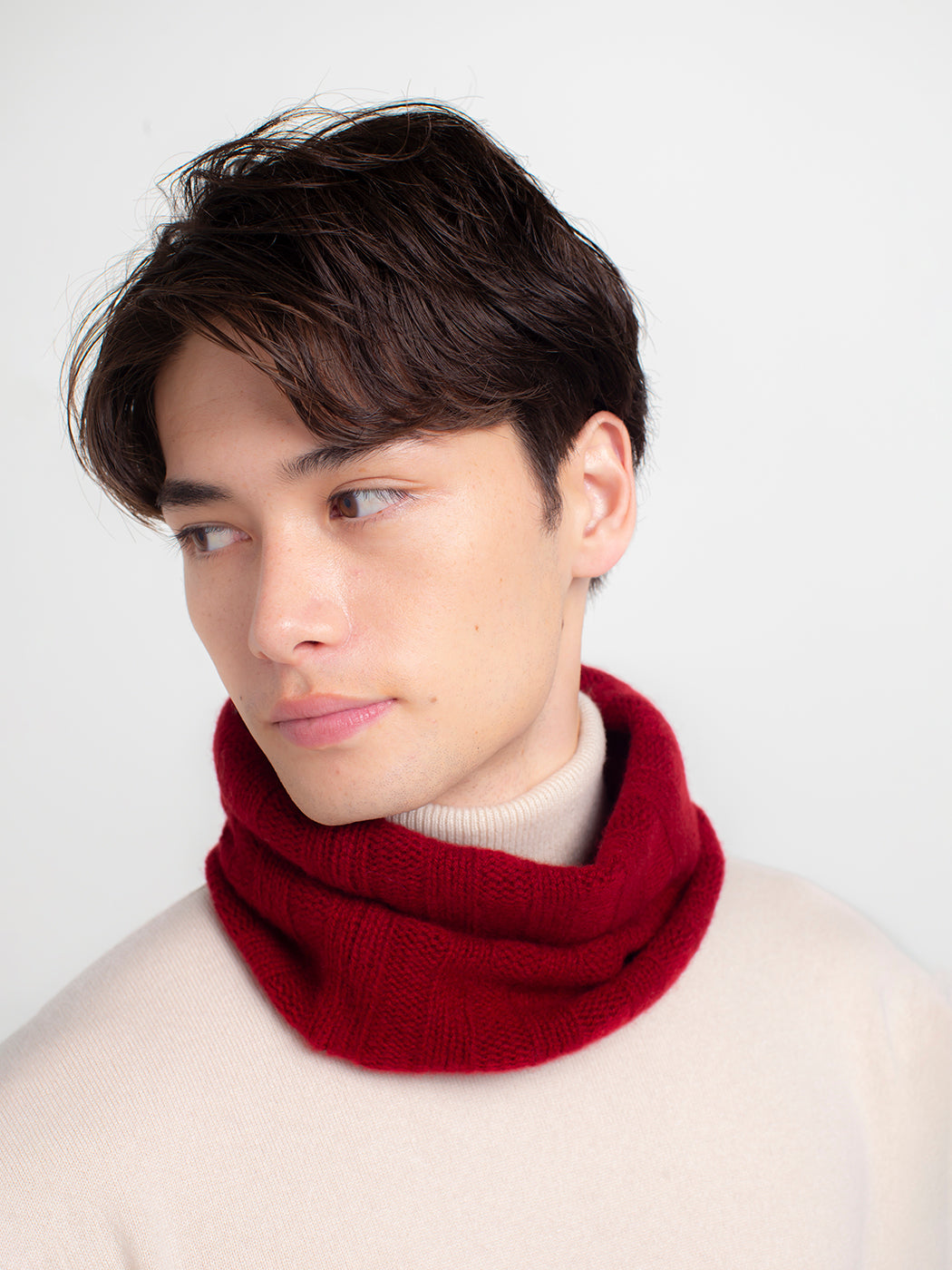 Cashmere knit wide ribbed neck warmer