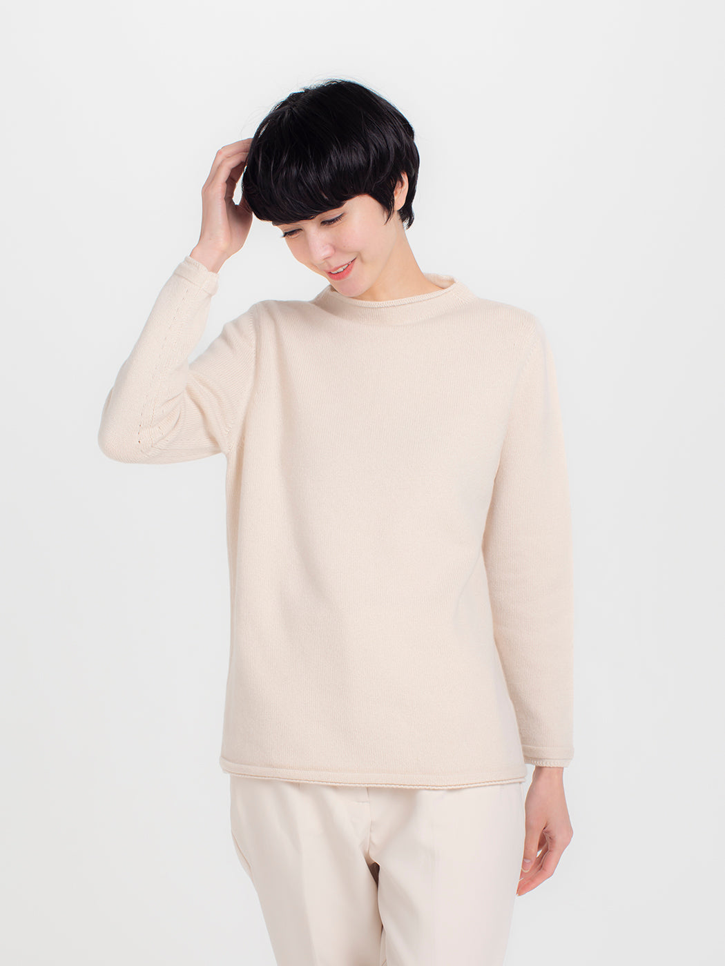 Cashmere 7-gauge bottleneck sweater