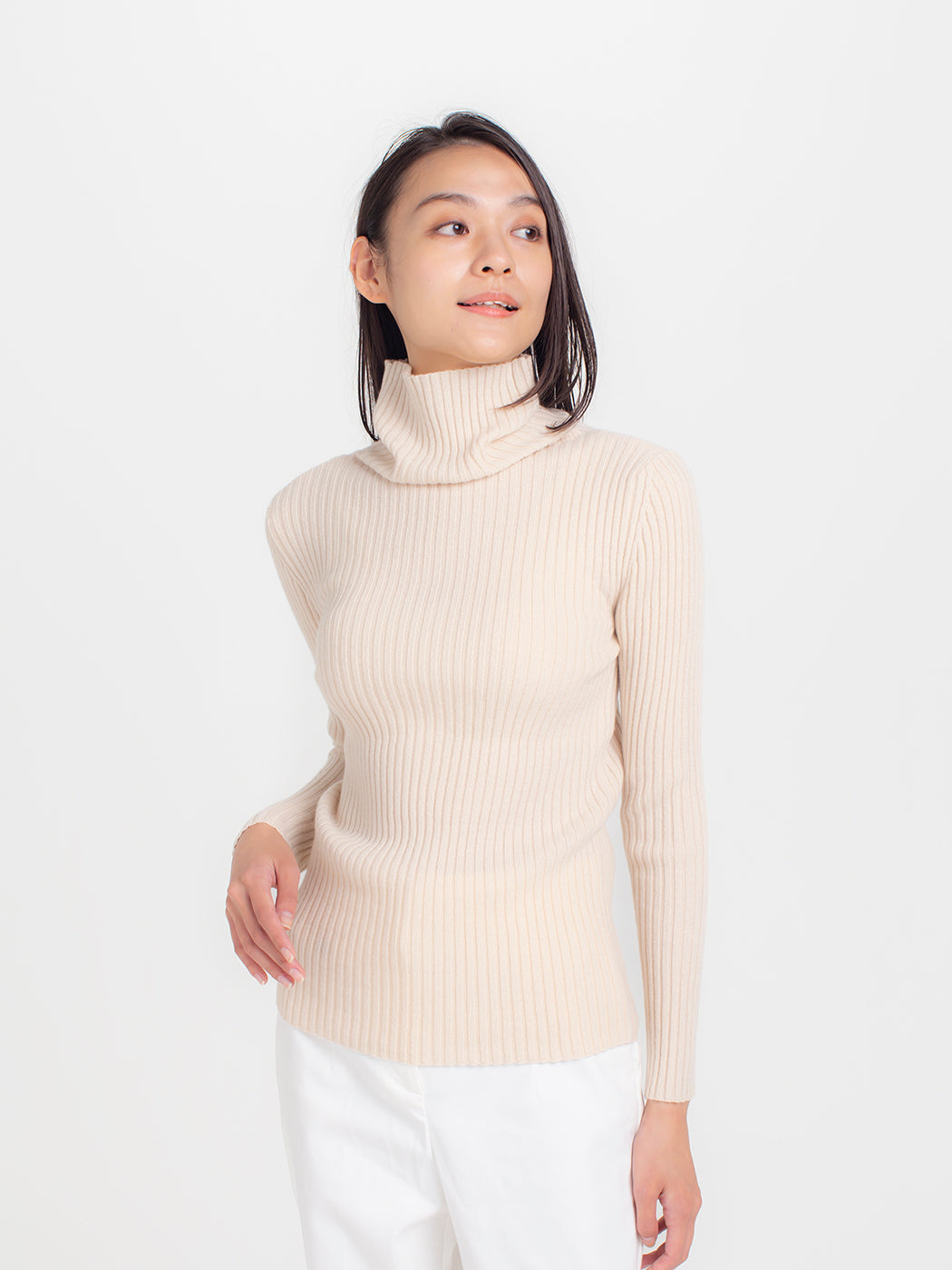 Cashmere rib knit turtleneck sweater