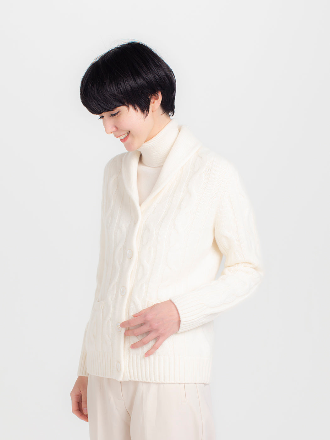 Cashmere cable cardigan