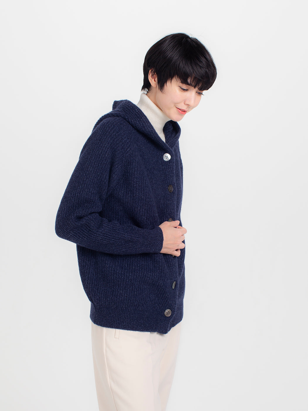 Cashmere halfcardigan hoodie