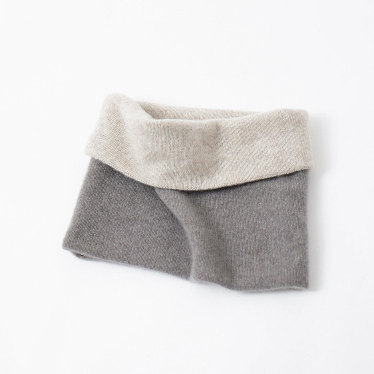 Cashmere knit angel reversible neck warmer