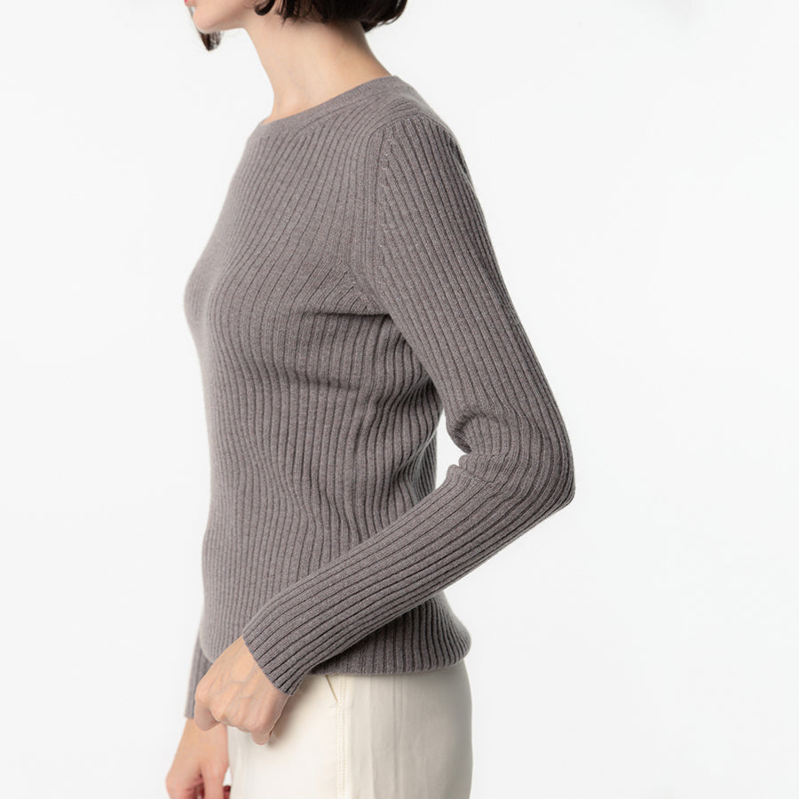 Personalized custom order of women's Japanese luxury cashmere knit rib crew-neck sweater